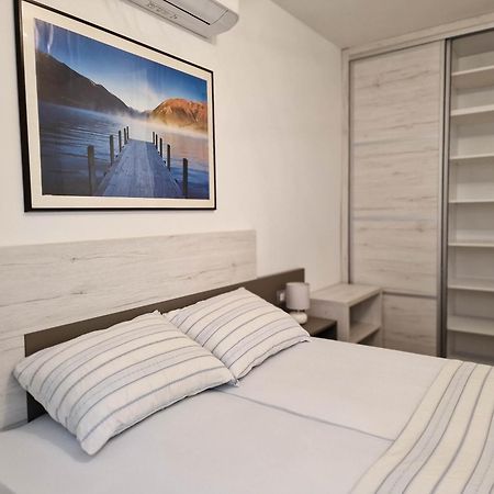 Villa Poseidon Novalja Dış mekan fotoğraf