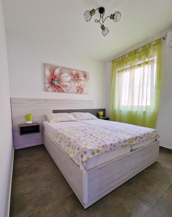 Villa Poseidon Novalja Dış mekan fotoğraf