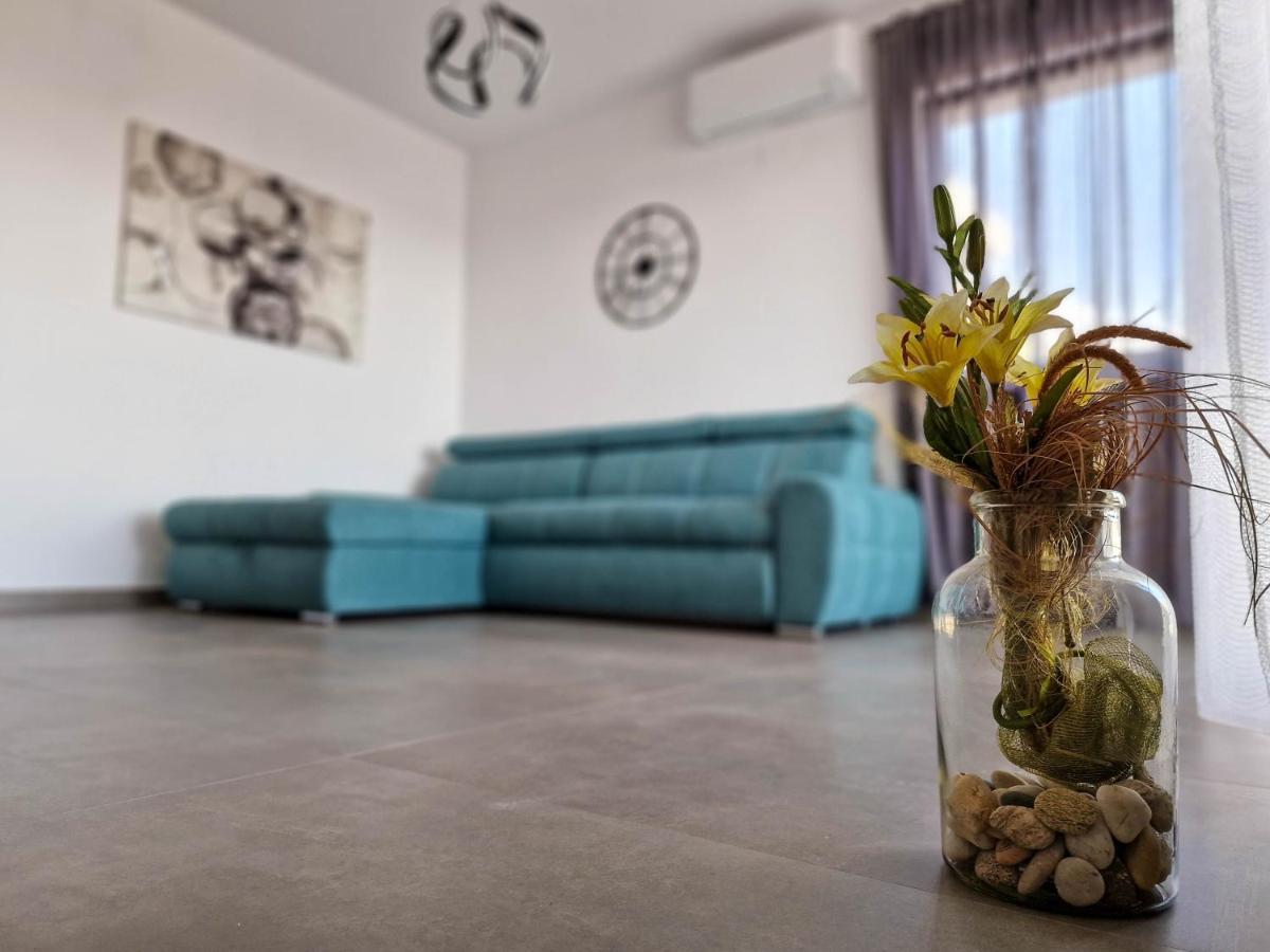 Villa Poseidon Novalja Dış mekan fotoğraf