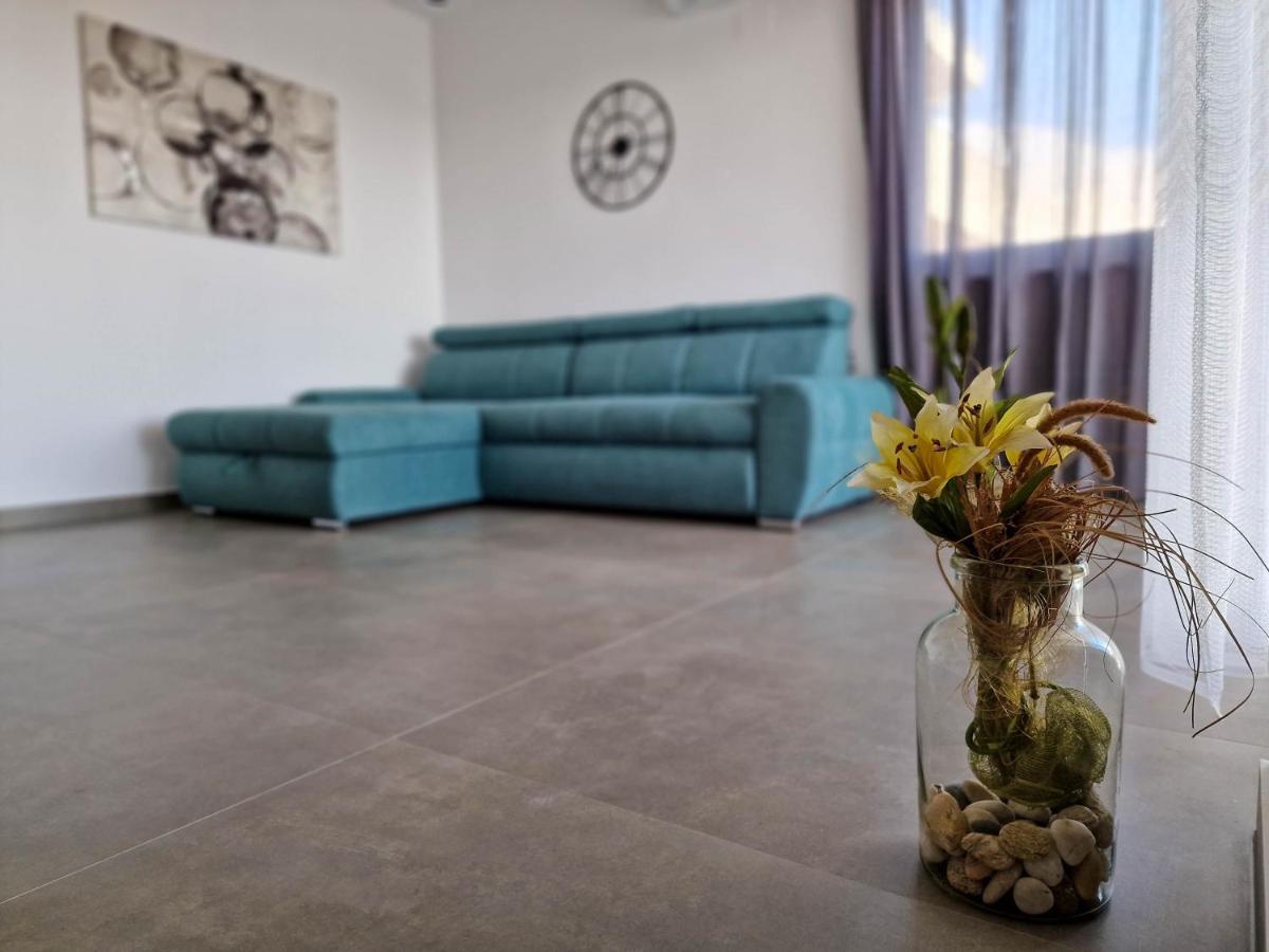 Villa Poseidon Novalja Dış mekan fotoğraf