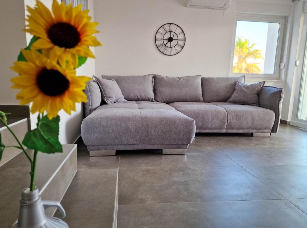 Villa Poseidon Novalja Dış mekan fotoğraf