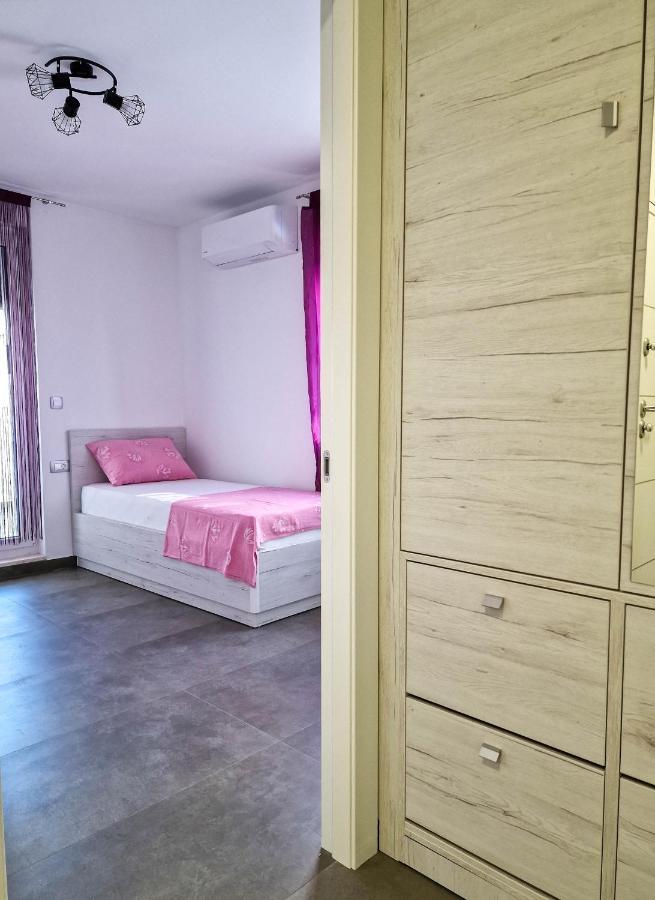 Villa Poseidon Novalja Dış mekan fotoğraf